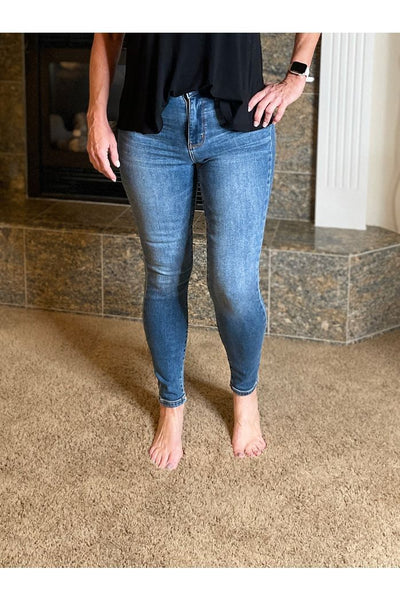 Brooklynn High Rise Thermal Judy Blue Jeans